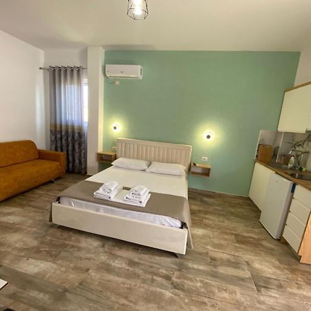 Gray&Oli Studios Vlorë 외부 사진