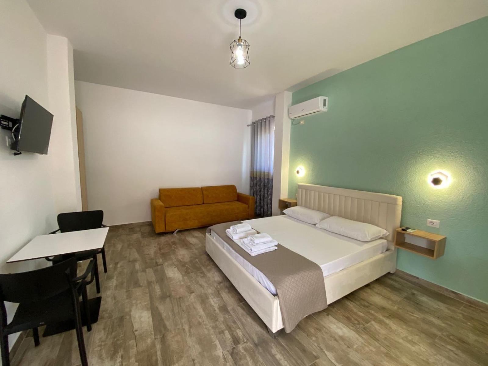 Gray&Oli Studios Vlorë 외부 사진